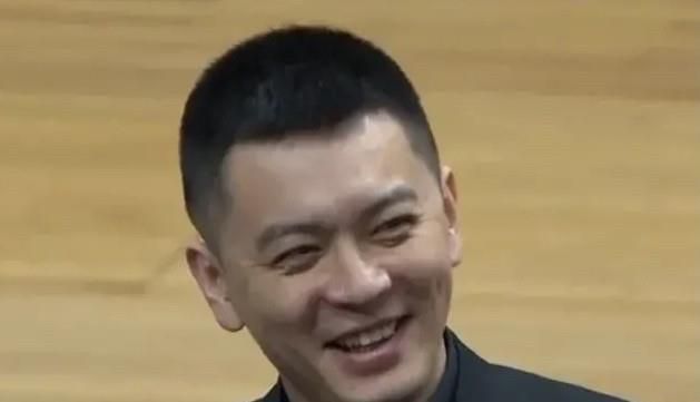 女主播户外做爰视频